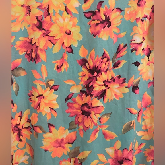 Noble U Floral T-shirt Dress - Picture 3 of 4